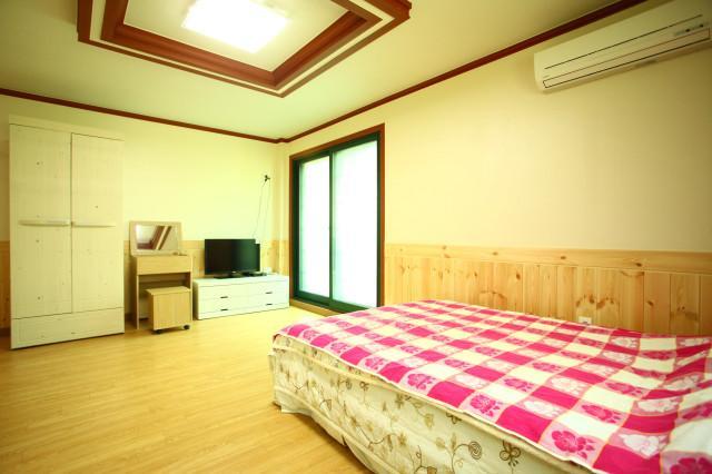 Bluesky Pension Pocheon Buitenkant foto
