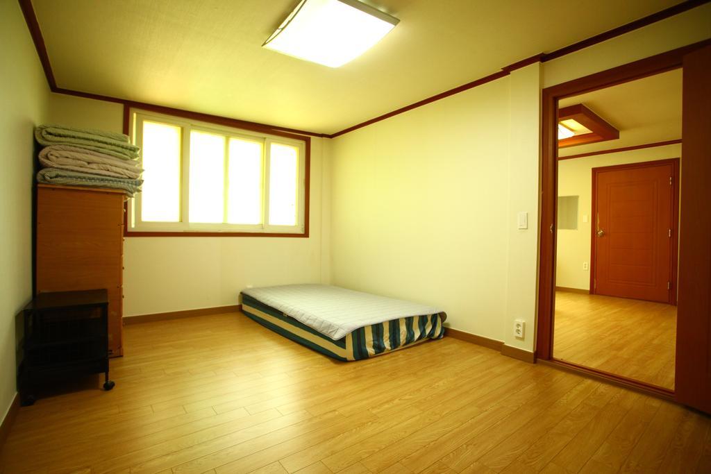 Bluesky Pension Pocheon Buitenkant foto