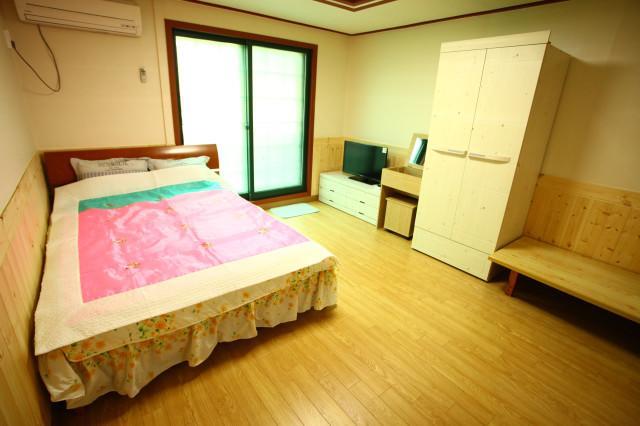 Bluesky Pension Pocheon Buitenkant foto