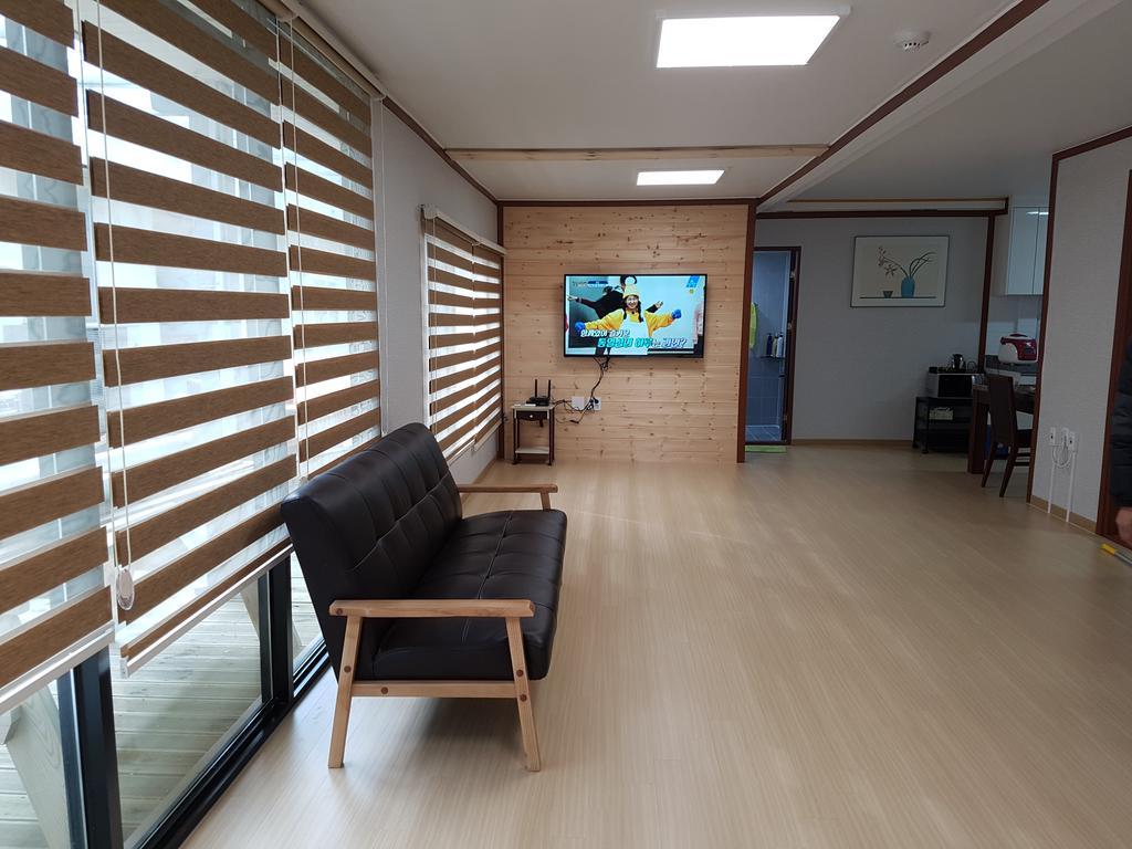 Bluesky Pension Pocheon Buitenkant foto