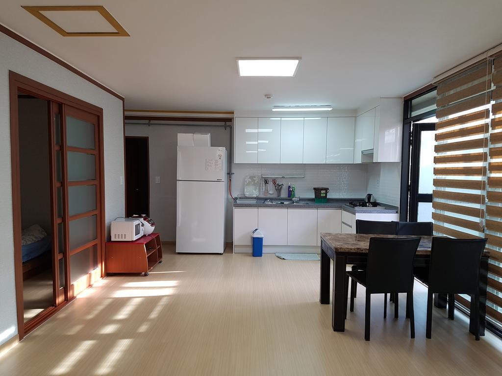 Bluesky Pension Pocheon Buitenkant foto